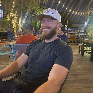 Meet your Posher, Evan